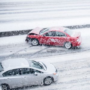 Two Carsh in an accident on wintery roads.